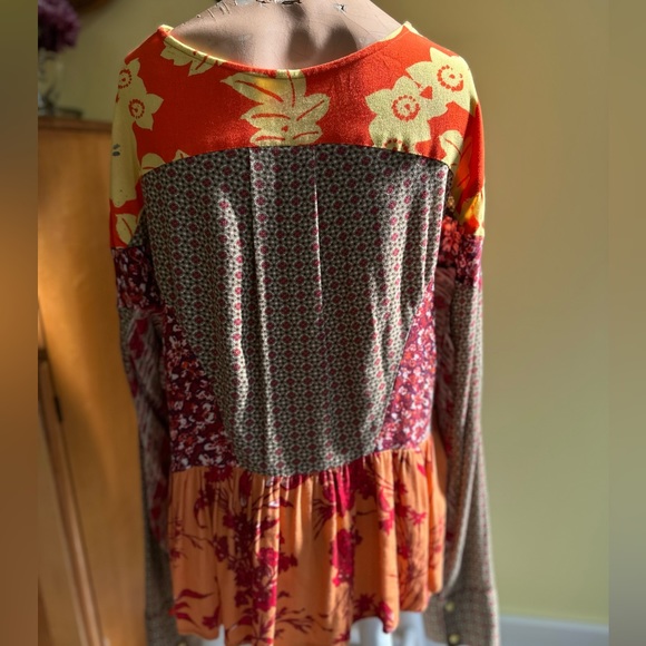Free People Boho Flowy Floral Top - L - Picture 11 of 13